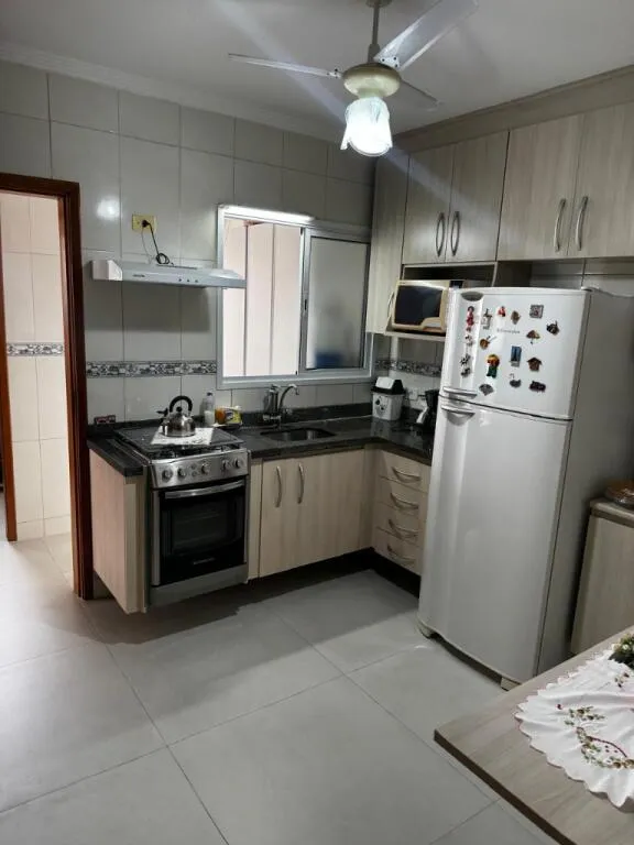 Imagem APARTAMENTO COM 107,00 m² - AVIAÇÃO - PRAIA GRANDE SP