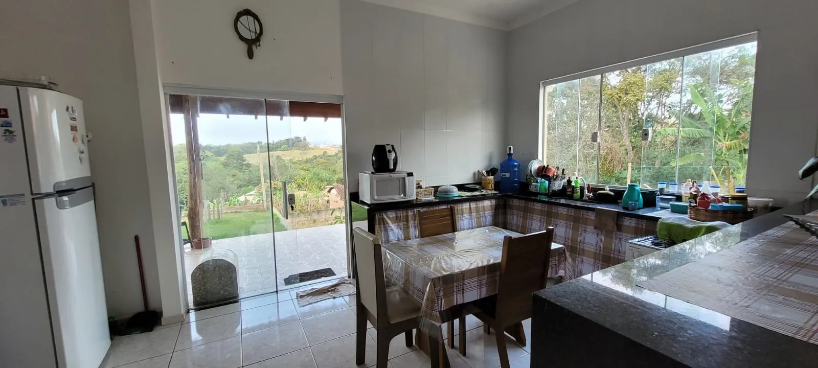 Imagem Chácara com 2 casa e 1 edícula - Condomínio Residencial Aquarius- Araçoiaba da Serra