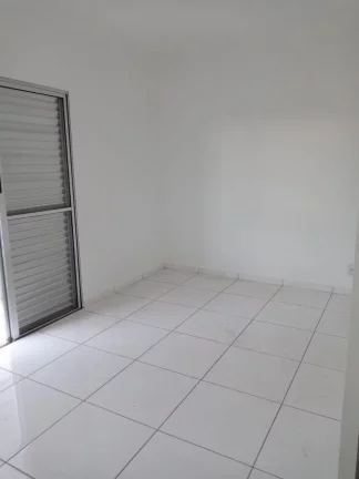 Imagem Apartamento em Americana disponível para venda.Condomínio privado conta com dois dormitórios, coz...