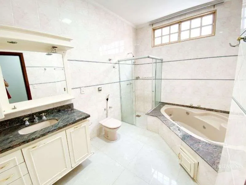 Imagem Casa à venda em Franca, São José, com 4 quartos, 260m2
