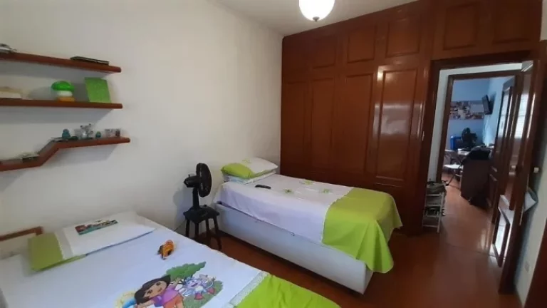 Imagem LINDO SOBRADO EM SANTOS, NO MARAPÉ,3 DORMS SENDO 2 SUÍTES, 3 VAGAS