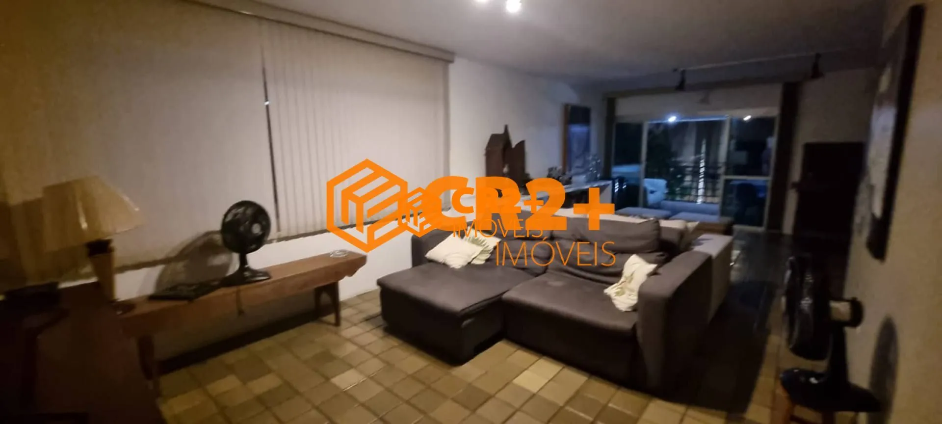 Imagem Apartamento a Venda com 04 quartos 01 suíte nas Graças 200m2 em Recife