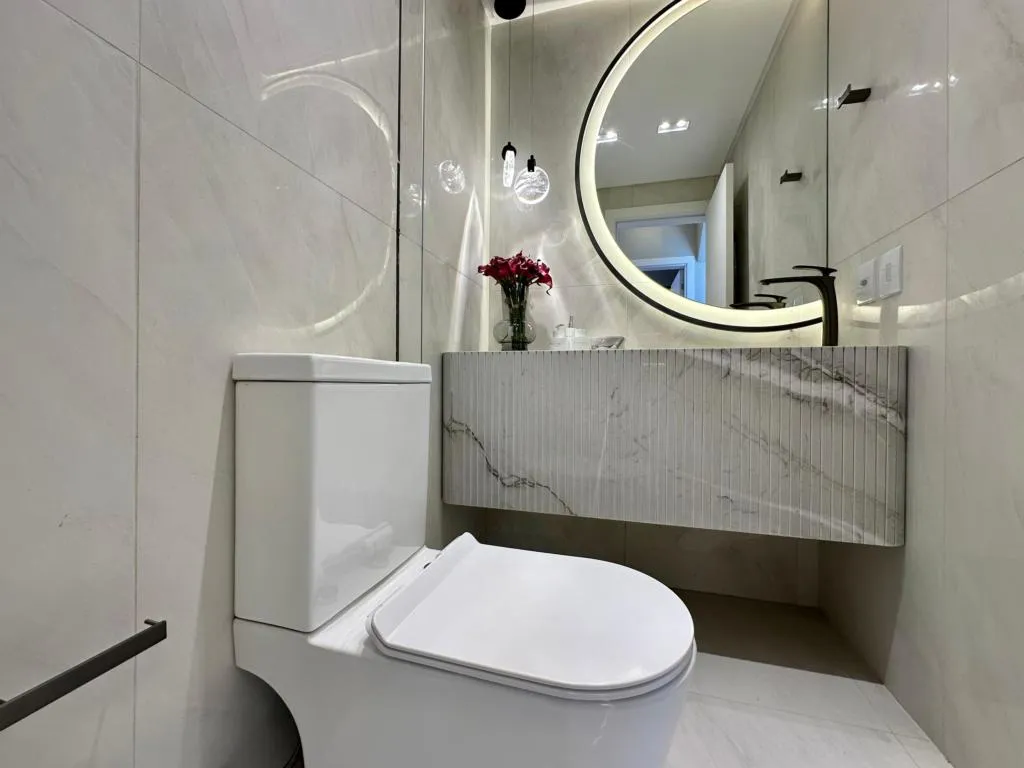 Imagem Casa em Condominio 5 Dormitórios - Bairro Capão Novo