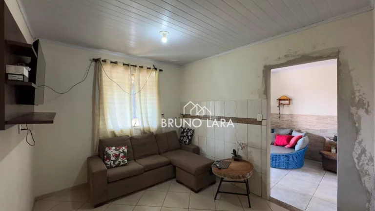 Imagem Casa a venda em Betim MG / bairro Bom Retiro