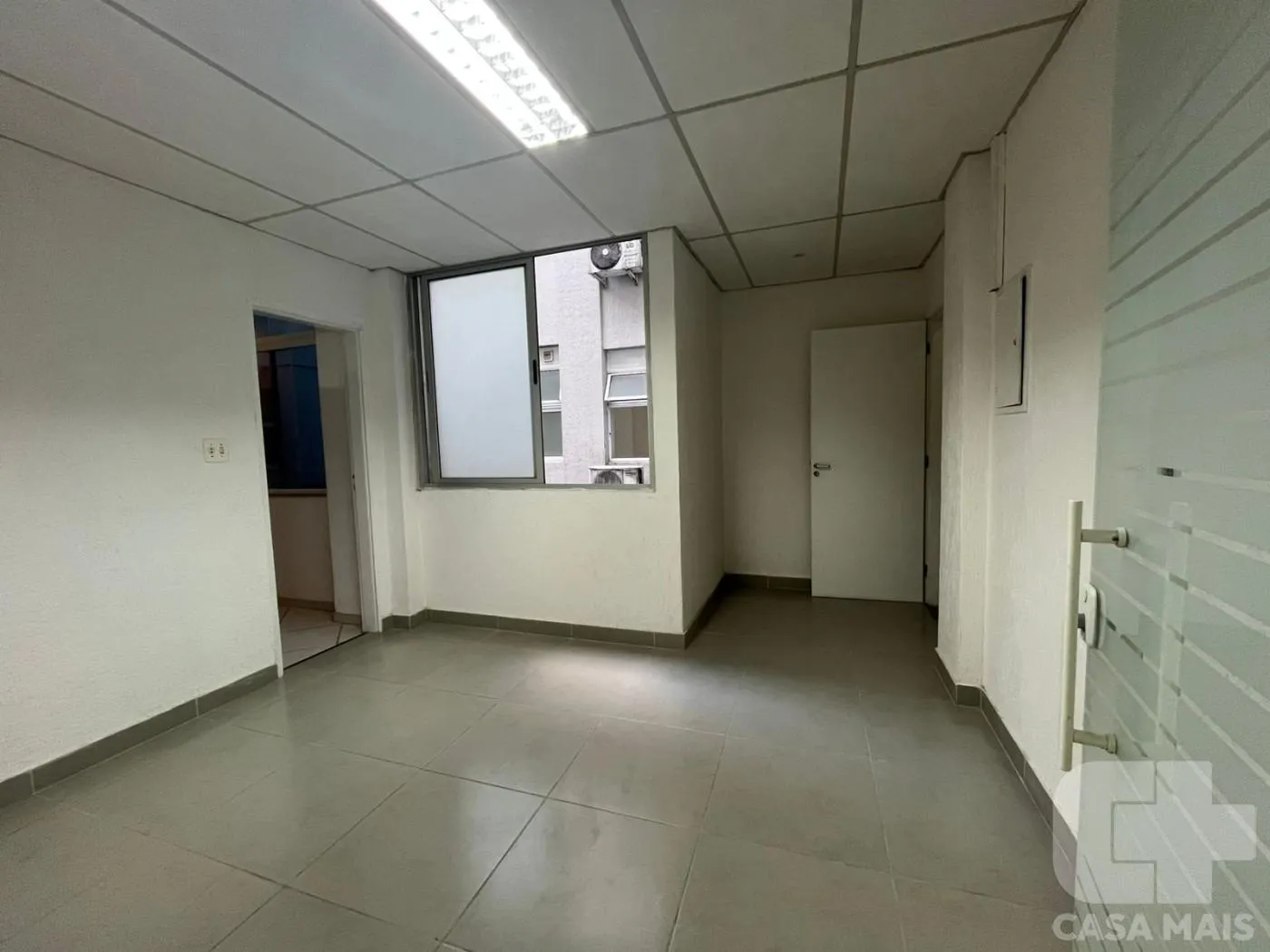 Imagem Sala Comercial para Locação em São Paulo / SP no bairro Vila Madalena