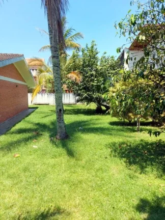 Imagem BELA CASA COM AMPLO TERRENO COM EXCELENTE LOCALIZAÇÃO