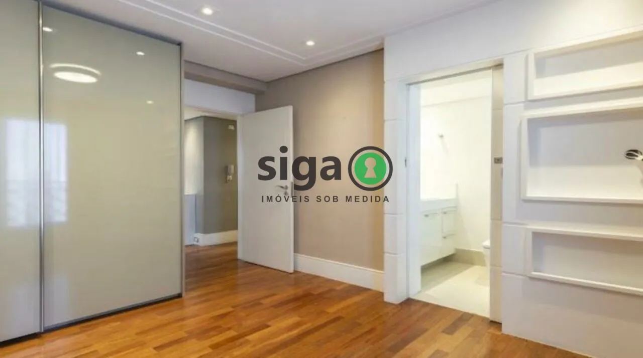 Imagem Cobertura duplex com 440m², 4 quartos sendo 2 suites, 4 vagas Sem Mobilia, Campo Belo