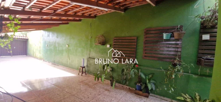 Imagem Casa disponível para venda no Bairro Planalto - São Joaquim de Bicas/MG.
