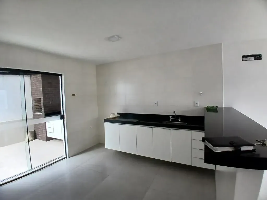 Imagem Casa de Condomínio com 3 Quartos à Venda, 140 m² em Itaipu - Niterói