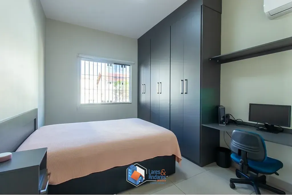 Imagem Casa à venda 3 Quartos 1 Suite 2 Vagas 210M² Campo Belo São Paulo - SP