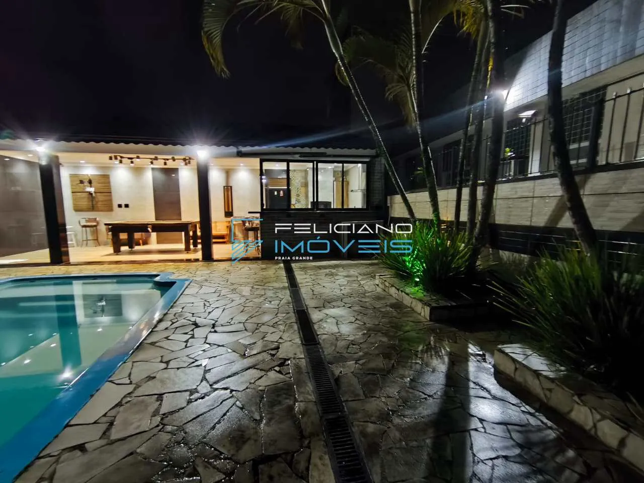 Imagem Casa com 4 quartos, Flórida, Praia Grande - R$ 2.35 mi, Cod: 7548