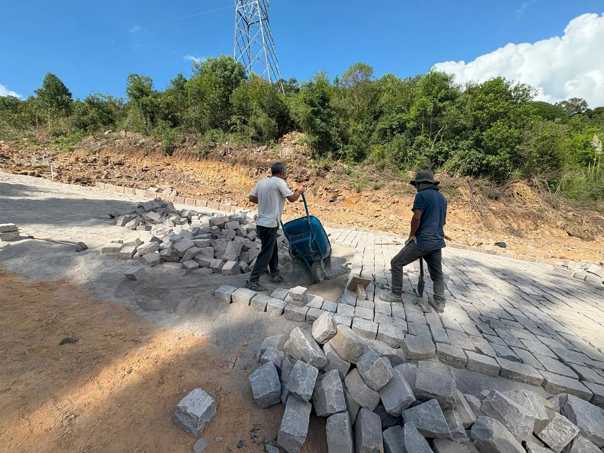 Imagem Lote à venda em Caxias do Sul, Parada Cristal, 331.5m2