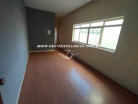 Imagem SOBRADO CENTRO ITATIBA SALÃO COMERCIAL e 4 DORM 464m² ÁREA ÚTIL