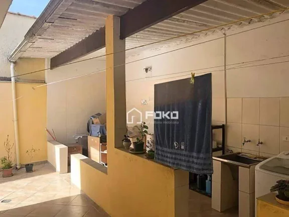 Imagem Sobrado com 2 dormitórios à venda, 135 m² por R$ 550.000,00 - Jardim Vila Galvão - Guarulhos/SP