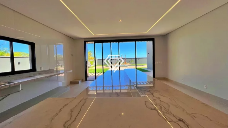 Imagem Casa 4 Quartos, 359 m² c/ lazer à venda no Condomínio Polinésia