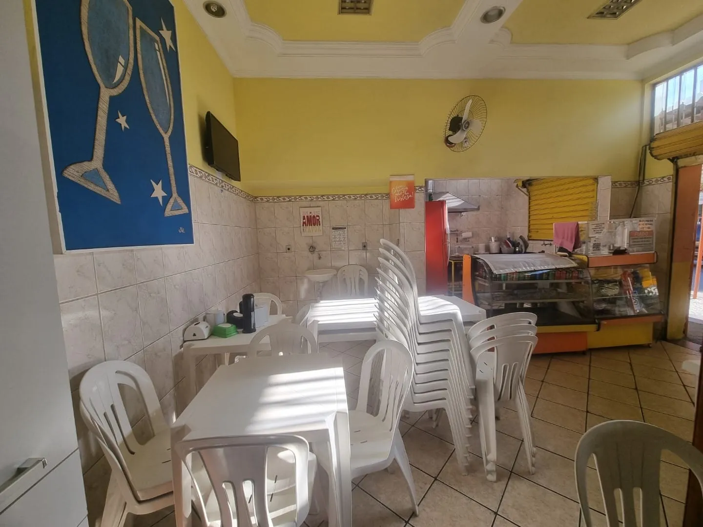 Imagem Galpão Comercial de Esquina em Localização Estratégica