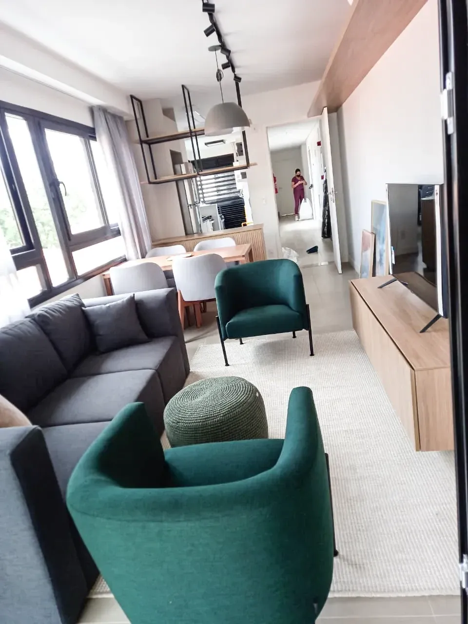 Foto do imóvel Apartamento com 2 Quartos para Alugar, 85 m² em Rua Padre Carvalho