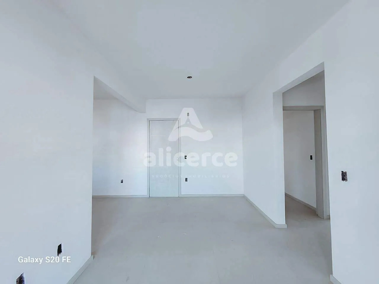 Imagem Seu novo lar no Nova Palhoça: 3 quartos, sacada c/ churrasqueira e área de lazer incrível!