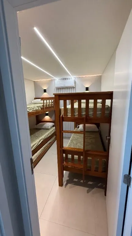 Imagem Apartamento à Venda - 2 Quartos (1 Suíte), Porteira Fechada em Camboinha