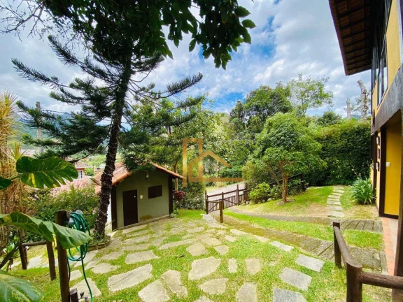 Imagem Casa de campo dentro de condomínio à venda, 188 m² - Vargem Grande - Teresópolis/RJ