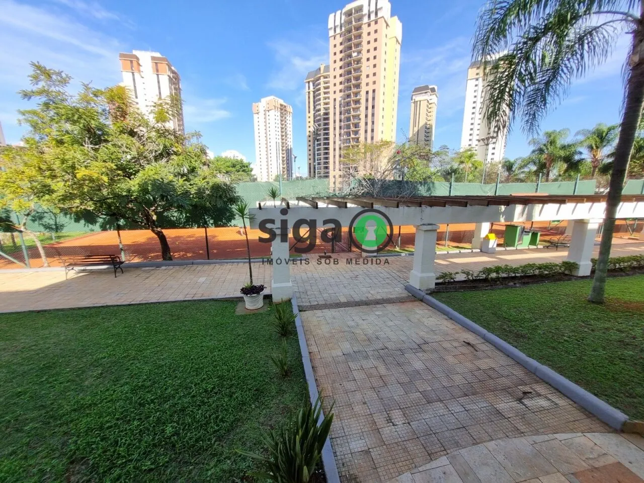 Imagem Apartamento a venda no Alto da Boa Vista com 4 quartos