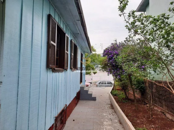 Imagem Casa para Venda em Concórdia, Nazaré, 3 dormitórios, 1 banheiro