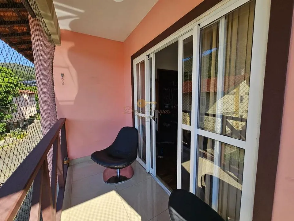 Imagem Casa em Condomínio para Venda em Teresópolis / RJ no bairro Bom Retiro