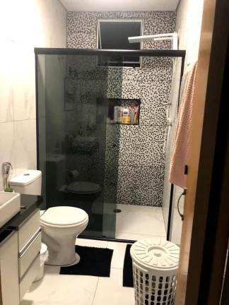Imagem Sobrado maravilhoso com 200 m² 3 Dormitórios Sendo 1 Suíte 5 Vagas