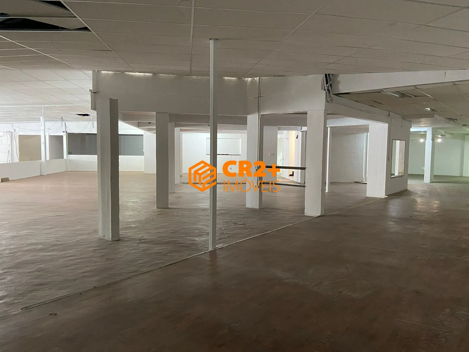 Imagem Vendo Casa de esquina em Piedade, Térreo + 1 andar, 702 metros