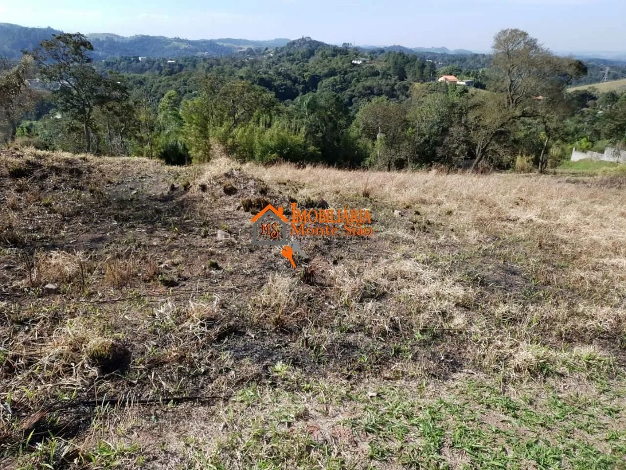 Imagem Terreno à venda, 1372 m² por R$ 215.000,00 - Chácaras Copaco - Arujá/SP