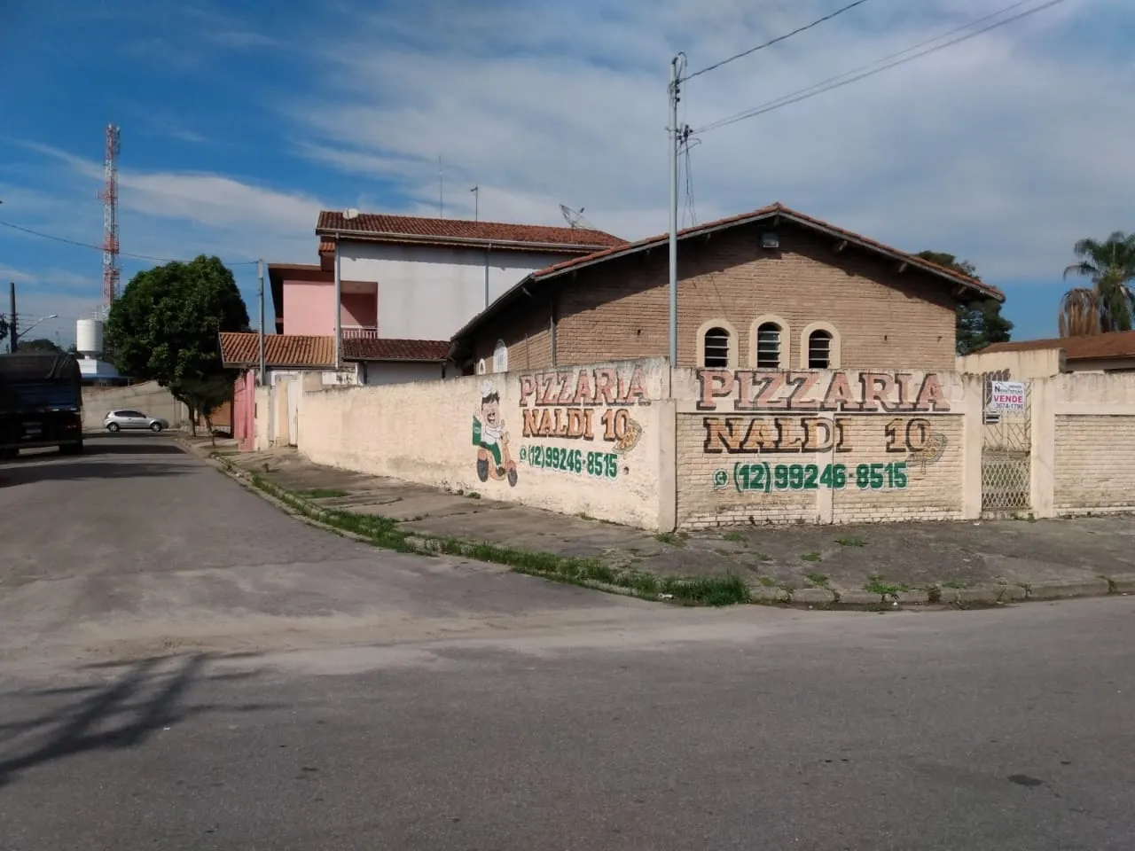 Imagem Casa à venda 2 Quartos, 1 Suite, 2 Vagas, 317M², Centro, Tremembé - SP