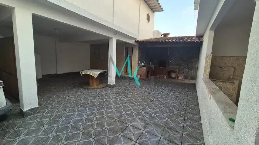 Imagem Casa com 5 dormitórios à venda, 250 m² por R$ 750.000,00 - Campo Grande - Rio de Janeiro/RJ