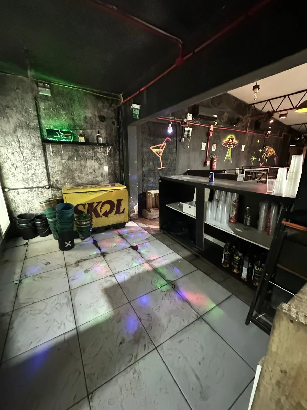 Imagem Loja comercial-bairro Hipica