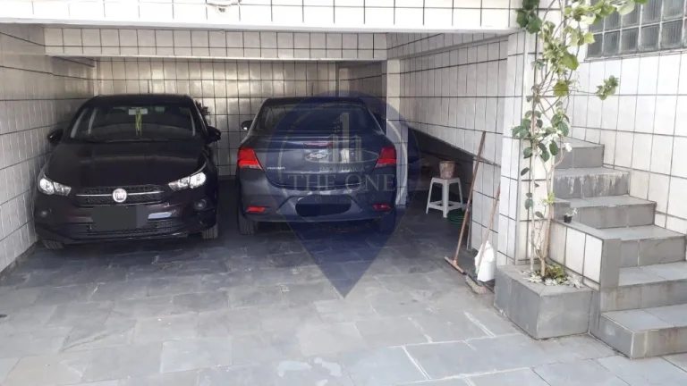 Imagem Imóvel de luxo no Parque Jabaquara: casa com 4 quartos, 1 suíte, 3 salas, 3 banheiros, 3 vagas na capital paulista!