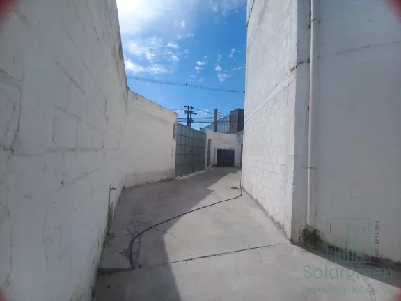 Imagem Galpão industrial à Venda, 723 m² por R$ 2.200,000,00