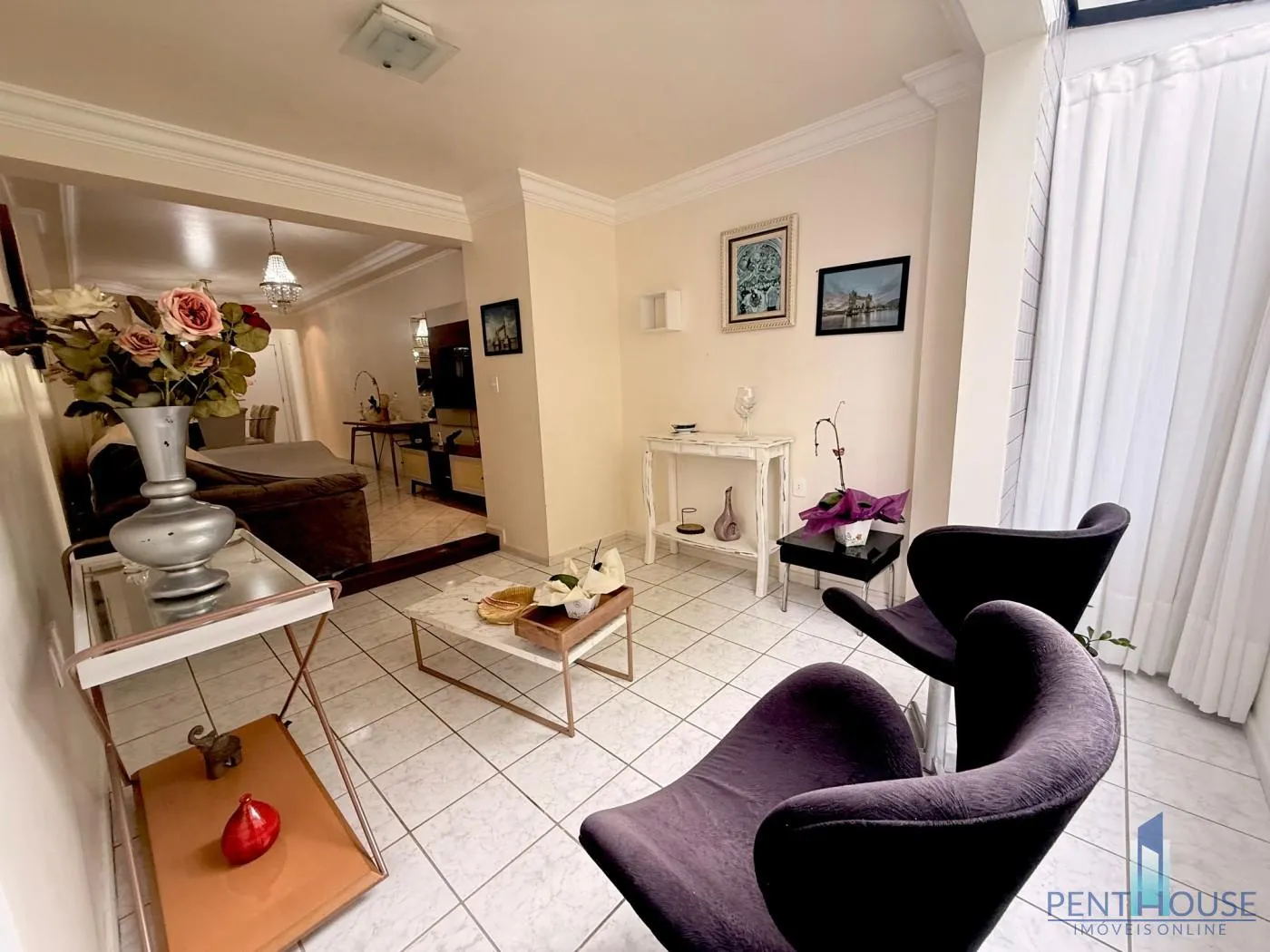 Imagem Apartamento Zona Central para Venda em Balneário Camboriú, CENTRO, 2 dormitórios, 1 suíte, 2 banheiros, 1 vaga