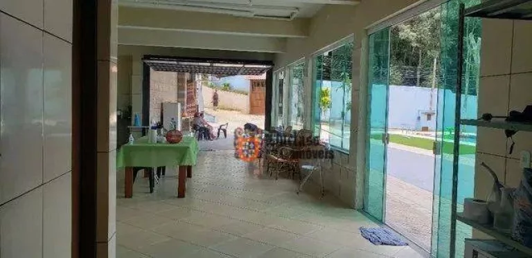 Imagem Chácara com 2 dormitórios à venda, 4050 m² por R$ 1.600.000,00 - Rio Acima - Mairiporã/SP
