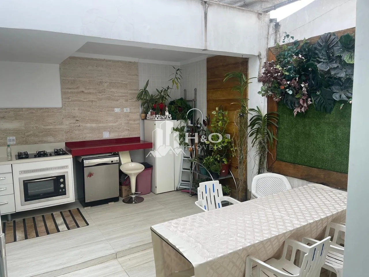 Imagem Oportunidade, Casa de Vila à Venda no Belenzinho com 2 Quartos, Suíte e 2 Vagas - Ótima Localização