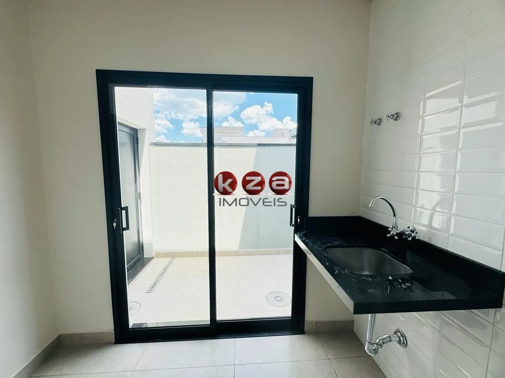 Imagem Incrível Casa em Condomínio à Venda em Valinhos-SP, Vila Capuava - 3 Quartos, 3 Suítes, 2 Salas, 4 Banheiros, 4 Vagas - 169,00 m².