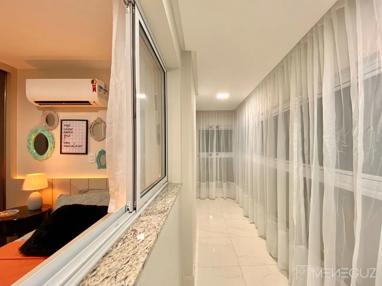 Imagem Apartamento venda - Guarapari Centro composto por 2 quartos, sendo uma suíte, finamente mobiliado e decorado com área de lazer completa na cobertura