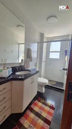 Imagem Localizado em Itapuã, um dos bairros mais charmosos e desejados de Vila Velha, este imóvel é simp...