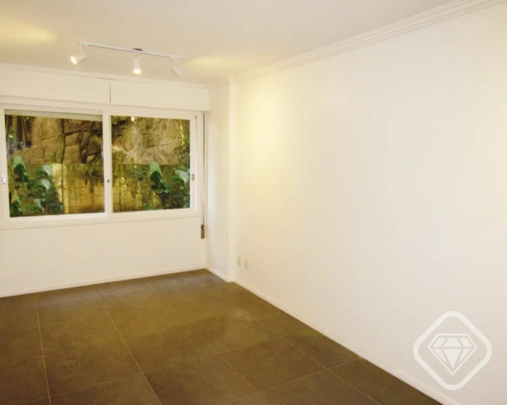Imagem 84 m² privativos, totalmente reformado e na Vila Assunção

Apartamento TÉRREO, desocupado e tota...