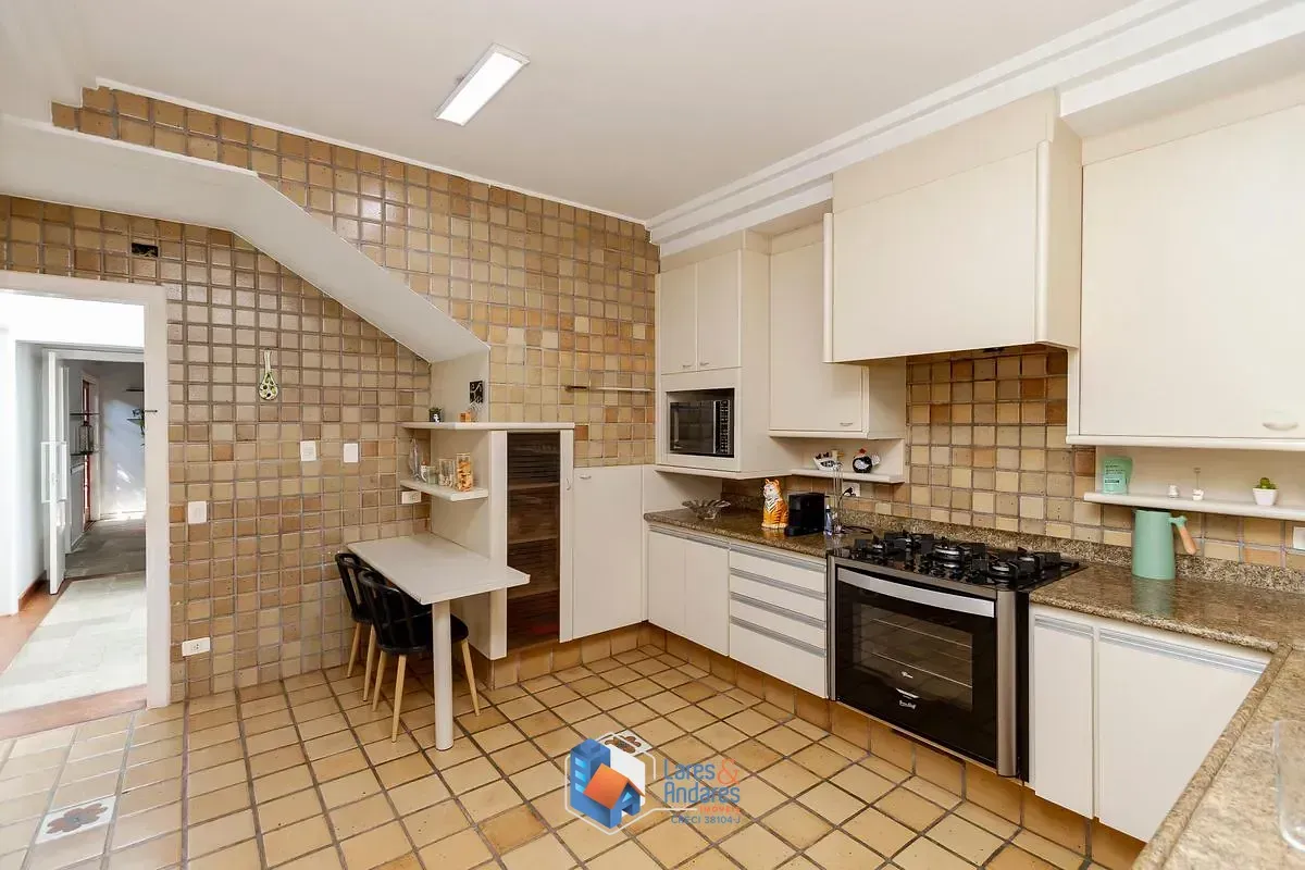 Imagem Casa para venda em Jardim dos Estados com 5 quartos, sendo 4 suítes, 530m²