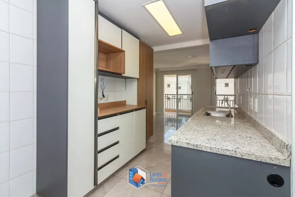 Imagem Apartamento para venda em Santo Amaro com 3 quartos, sendo 1 suíte, 94m²