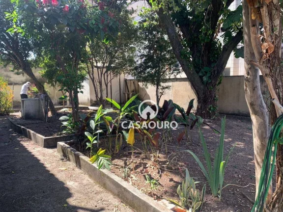 Imagem Casa com 3 quartos à venda, 120 m² - Sagrada Família - Belo Horizonte/MG