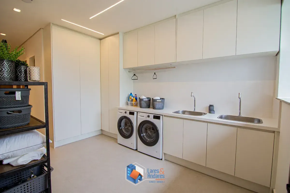 Imagem Apartamento para venda em Vila Romana com 4 quartos, sendo 4 suítes, 238m²