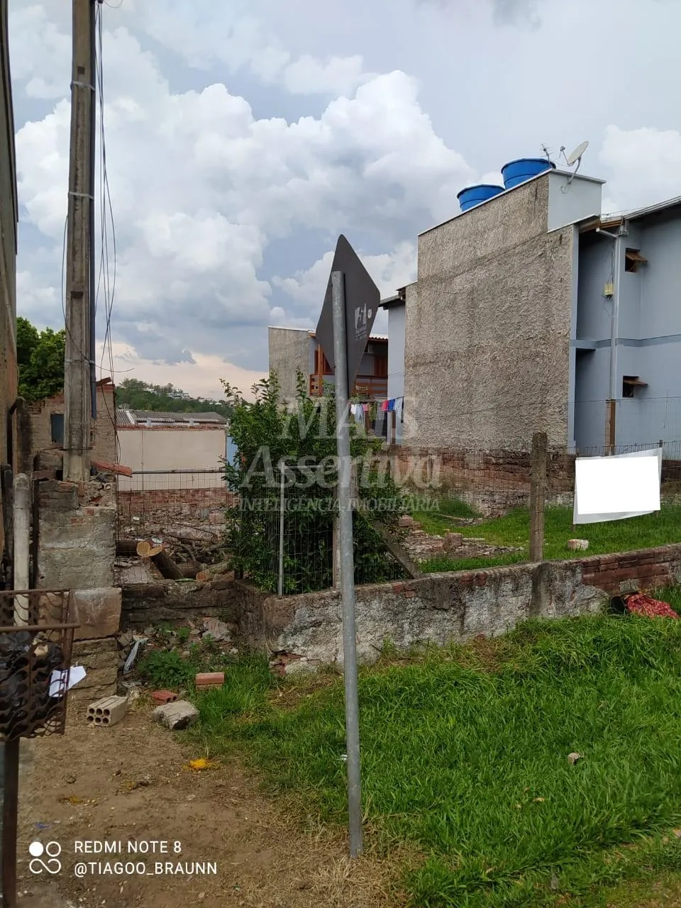 Imagem Terreno para venda, localizado no bairro Ipiranga em Campo Bom/RS. 
Terreno de 11,5 x 30,00 metros (...