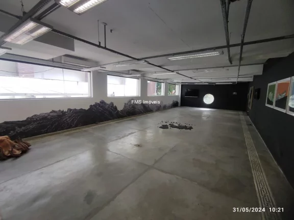 Foto do imóvel Prédio Comercial Inteiro de 1.000m² na Vila Olímpia, São Paulo - Locação Imperdível!