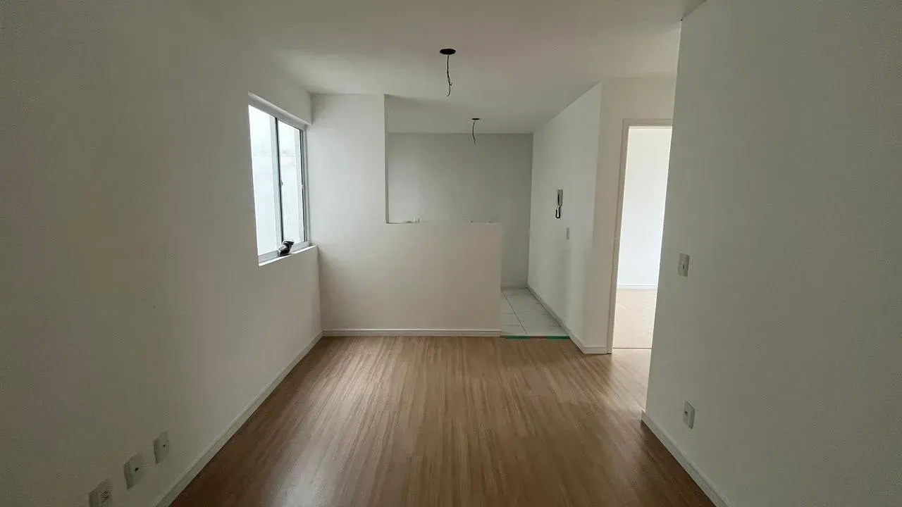 Imagem Apartamento com 2 Quartos à Venda, 40 m² em Jardim Itaqui - Campo Largo