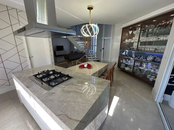 Imagem Luxuosa Casa à Venda no Condomínio Resort Boulevard Lagoa – Serra, ES